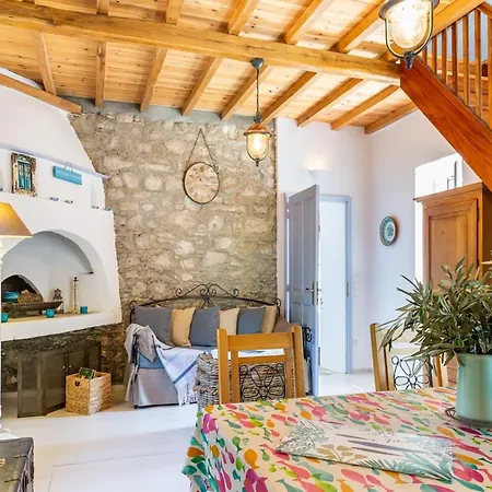 Holiday home Traditional Greek House With Direct Access To A Lovely Beach At 250 M *